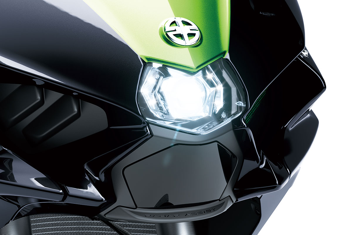 2022 NINJA H2 SX SE