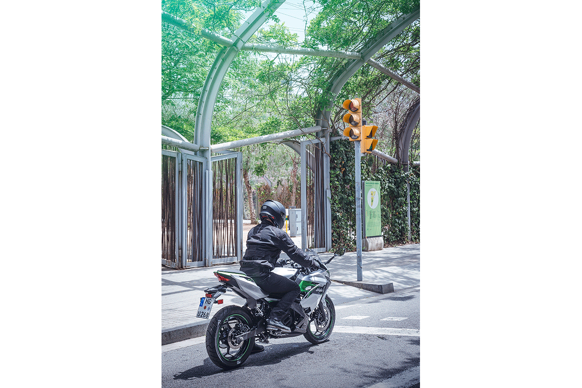 2024 NINJA e-1