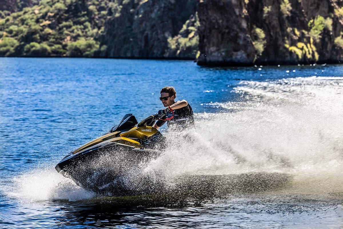 2024 JET SKI ULTRA 160LX