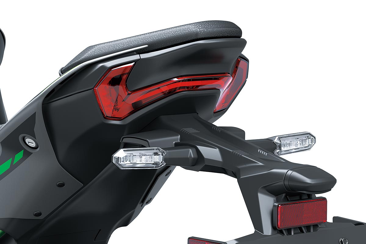2025 Z900 