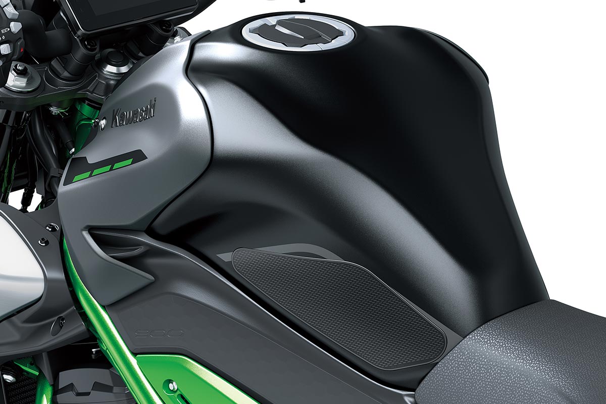 2025 Z900 