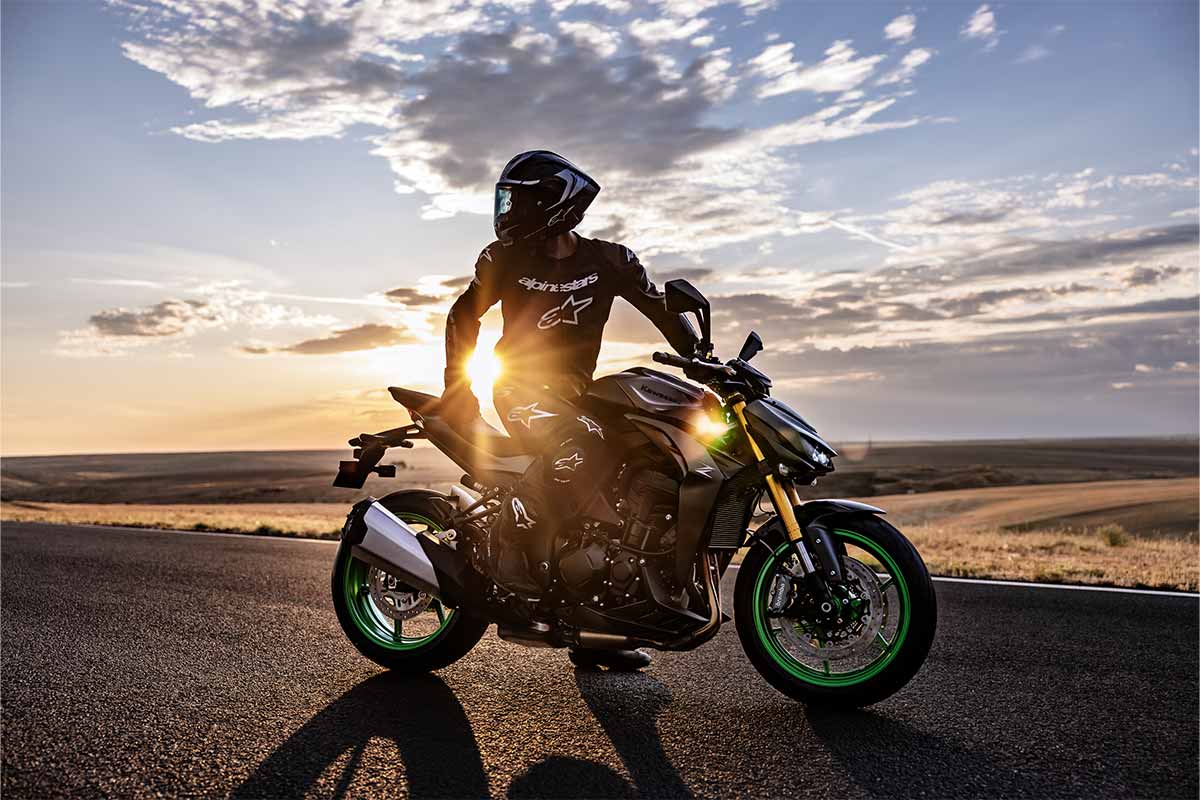 2026 Z1100 SE